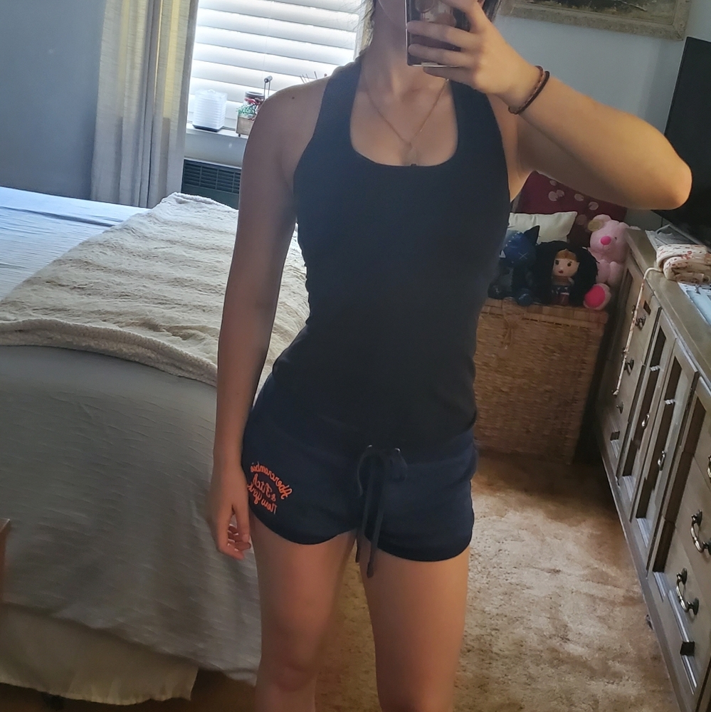 Lululemon scoop neck tank